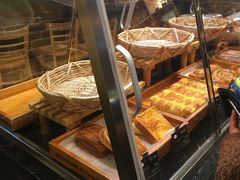 -皇冠幸福里动物奶油生日蛋糕(石桥店)