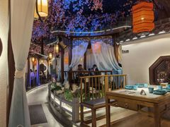 -荷塘秋月·本帮江浙菜(国权路店)