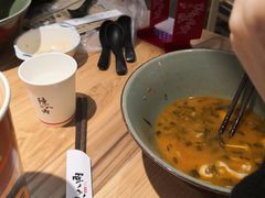 手切酸菜牛腱子面-陳八两面家(滨江天街店)