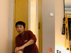 -崇英经络足疗(曲江店)