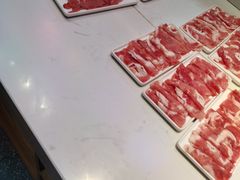 -潮牛岛·潮汕鲜切牛肉自助火锅(无锡首店)