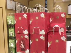 -奈雪的茶(国金中心店)