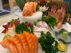 三文鱼腩刺身-一本钓鲔鱼屋