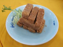 -侬佳蒸菜馆(听潮店)