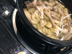 -东椰·海南椰子鸡火锅(朝阳门店)