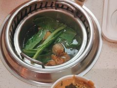 -龍歌自助小火锅(市南金茂湾店)