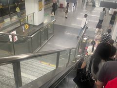 -盈丰路(地铁站)