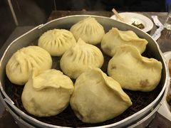 三鲜包&nbsp;排骨包子-张包铺(道外店)