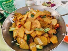 干锅土豆片-得仁酒家(东四十一条店)