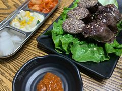 米肠拼盘-吴草鸡爪오초닭발韩食堂(融恒盈嘉中心店)