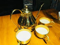 新疆奶茶-阿里家·新疆烤肉酒場 by MIG