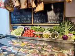 -费大厨辣椒炒肉(高铁吾悦广场店)