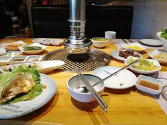 -唯成•韩国炭火烤肉 유성고기