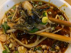 -金海椒罐罐鲢鱼(东方桂苑店)