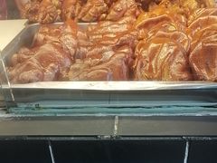 -老鼎万春卤菜(五代传承创始老店)