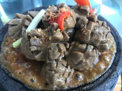 石锅手打牛肉丸-潮堂 · 潮州菜(国贸商城店)