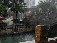 -吴越荣记苏州菜·松鼠桂鱼100%活鱼现做(斜塘老街店)