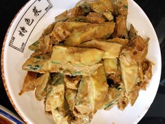 黄瓜拌油条-梅飞酒家(桑园路店)