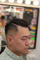 -HEADSTAR BARBERSHOP·男士理发店