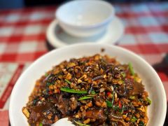 酸包菜炒坨粉-老街鱼嘴巴(坡子街老店)