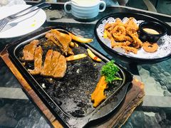 -意国小镇披萨牛排餐厅(新玛特店)