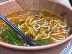 -云海肴·汽锅鸡·云南菜(天山百盛优客店)