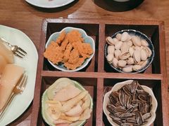 -梅间堂茶馆(绿地缤纷城店)