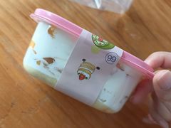 -蜜蜂小象·榴莲千层蛋糕(时代汇11栋店)