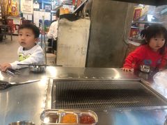 -马路牙子烧烤音乐酒馆(望京店)