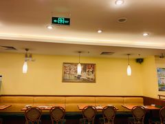 大堂-萨莉亚意式餐厅(国展天虹店)