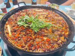 -鸿顺老铁锅美蛙鱼府(解放碑店)
