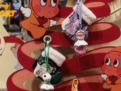 -泡泡玛特POPMART(侨福芳草地店)