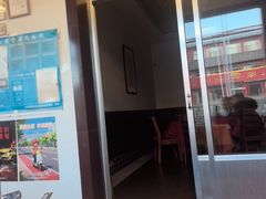 -雪湖煜辰鱼头老店(雪野湖店)