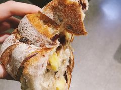 戴文车打奶酪包-Juicy Bakery(大学路店)