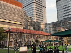 -星巴克(上海长宁来福士1F店)