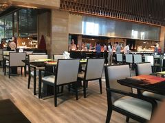 -惠州皇冠假日酒店·西餐厅·自助餐厅