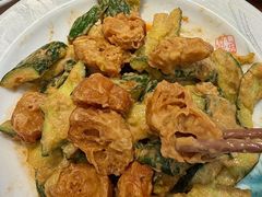 -春水锅贴·传统鲁菜(大明湖店)