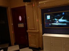 -自由港量贩KTV(西苑路店)