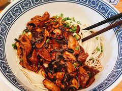 -沪西老弄堂面馆(定西路店)