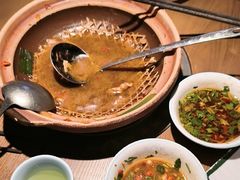-蔡婶牛腩牛杂煲(长安万科店)