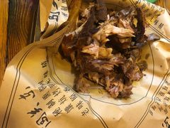 -闯关东东北农家菜(崂山石老人店)