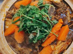 -香山湖渔家大院