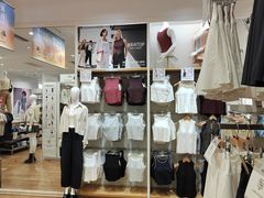 -优衣库(天津鲁能城购物中心店)