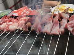 -喜悦小串丹东小黄牛海鲜烧烤大排档(民主广场店)