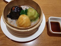 三味珍宝虾饺-粤域茶餐厅