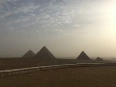 -吉萨金字塔群