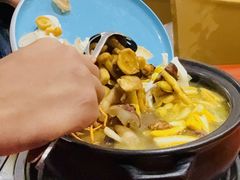 -菌之家·专业纯野生菌火锅·特色炒菌