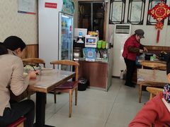 大堂-金城包子牛肉灌汤包(台东四路店)