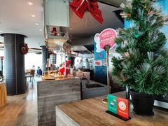 -宝利来国际大酒店-凤凰阁旋转餐厅