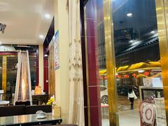 -壹阁胡羊焖饼(特色小吃街店)